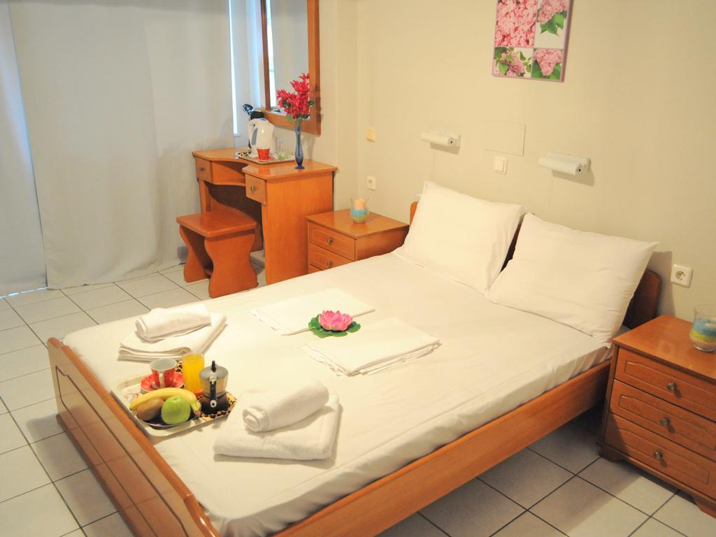Greta Apartments แอร์ซอนิสซอส ภายนอก รูปภาพ